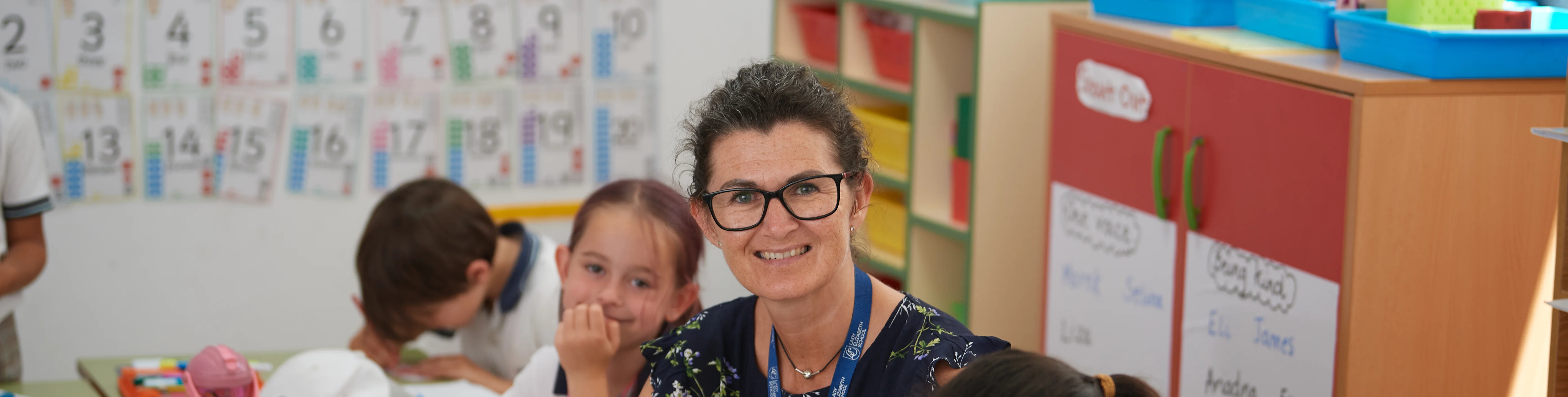 Trabaja con nosotros