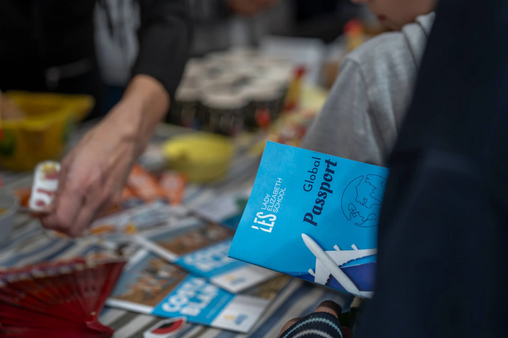 Image of the global passport brochure of the school 