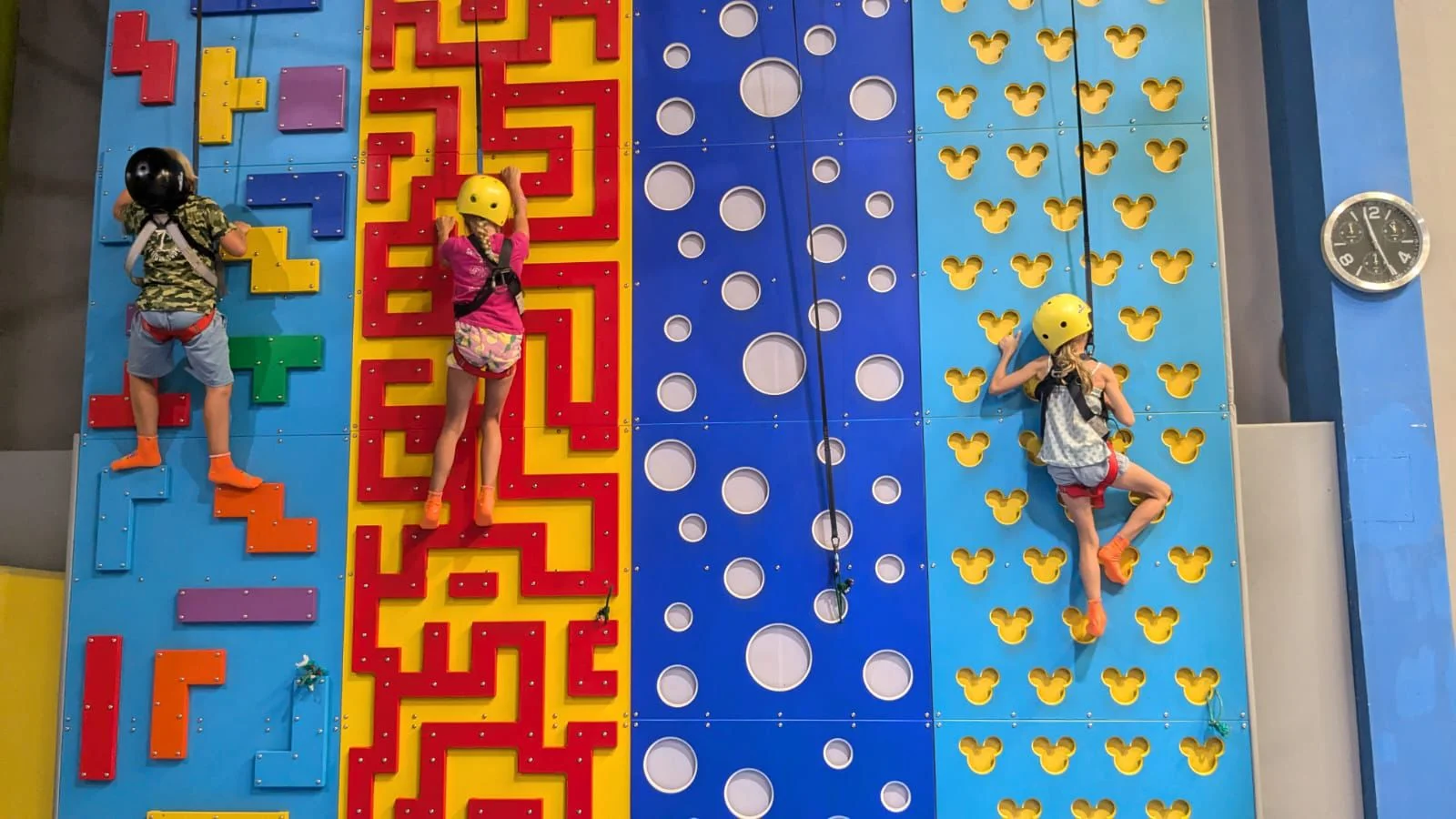 Ubicación e instalaciones