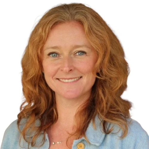 Amy  Clifford